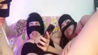 3 بنات مصريات عملين سكس جماعي لايف واحلي حركات وكلام مثير