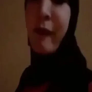 مطلقة هايجة تعرض جسمها عارية للشباب
