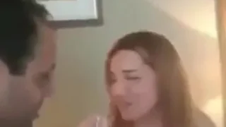 بيسكرو مع بعض ويعملو نياكة فاجرة