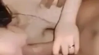 جميلة ليبية صغيرة تمص زب حبيبه وينك فيها وينزل علي بزازها