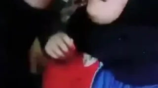 بوس وتقفيش لبنت لمحجبة سعودية مراهقة