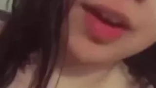 مقطع فيديو لقحبة خليجية جميلة صغيرة تمص وتعمل سكس بكل الاشكال