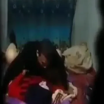فلاحة مصرية محجبة هايجة تمارس السكس مع عشيقها