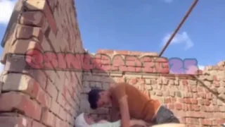 نيك بنت صغيرة محجبة فوق سطح عمارة سكنية