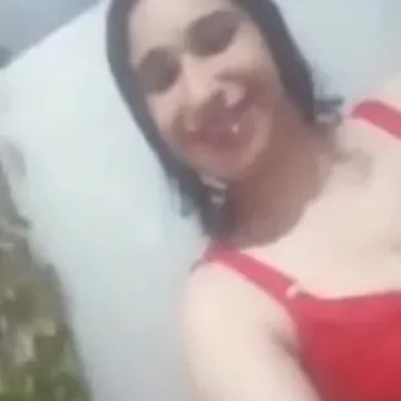 موزة جامدة نار في الحمام تلعب في بزازها الكبيرة وكسها المولع