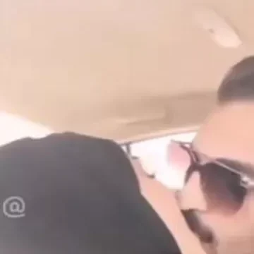 تونسية محجبة جميلة مع حبيبها في السيارة بوس ومص زبر جامد