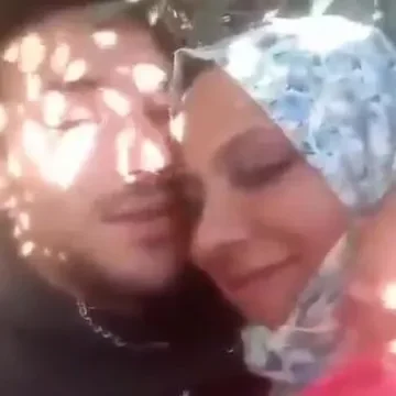 جنس مصري لفتاة محجبة مع حبيبها داخل المزرعة