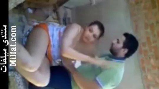 بطة فلاحة مصرية جميلة تمارس الجنس مع جارها الشاب