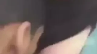 كتوكتة سورية محجبة صغيرة صحبها يبوسها ويمص بزازها