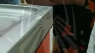 ممرض عراقي منحرف يصور واحدة وهي بتاخذ الحقنة