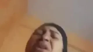 ينيك شرموطة كبيرة قدم امه