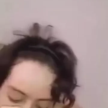 المصرية اللبوة فيفي مع حبيبها تمص وتركب علي بتاعه