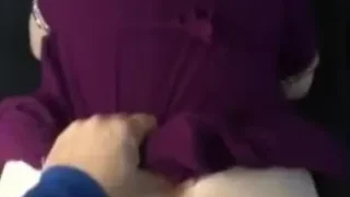 جزائرية بيضاء تتناك في طيزها الحلوة