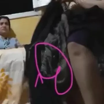 تصوير مخفي لبنات في منطقة شعبية عارية