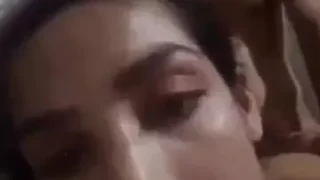 بنوته مغربية تتناك وهي نايمة علي بطنها من الخلف