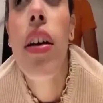 نيك قوي في طيز بنت مصرية وهي تصرخ من الاهات