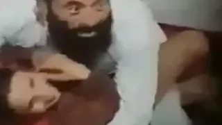 فضيحة شيخ ملتحي ينيك عشيقته الحلوة السكسية