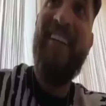 شاب عراقي وسيم ينيك صحبته الجامدة