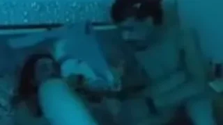 يضربها علي طيزها ويبعبص كسها الكبير